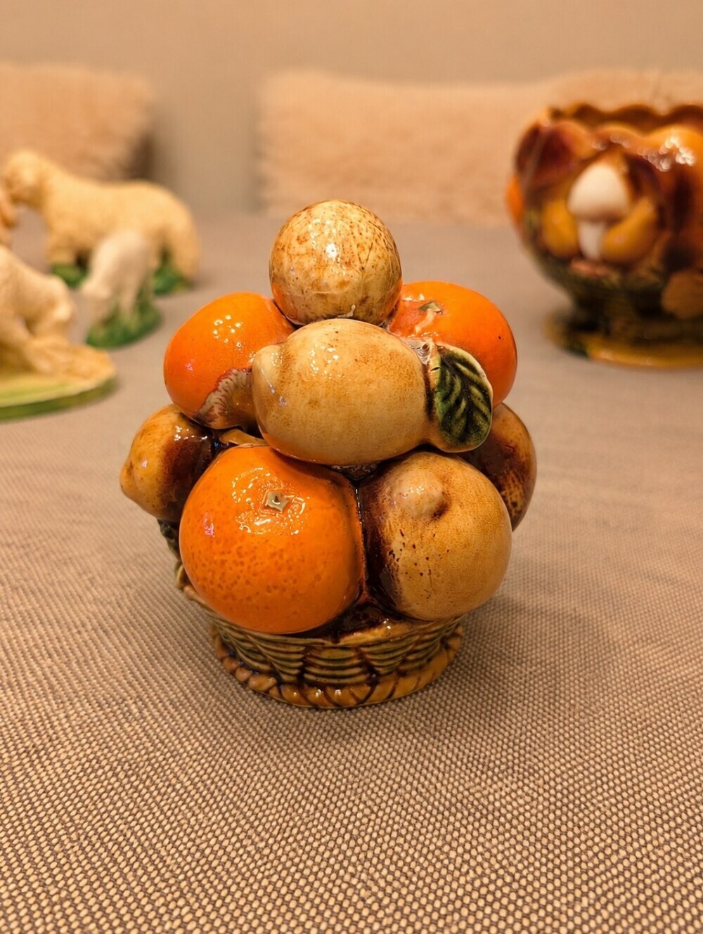 VINTAGE CERAMIC FRUIT SUGAR BOWL WITH LID JAPAN | KITSCH ORANGE FRUIT BASKET DEC